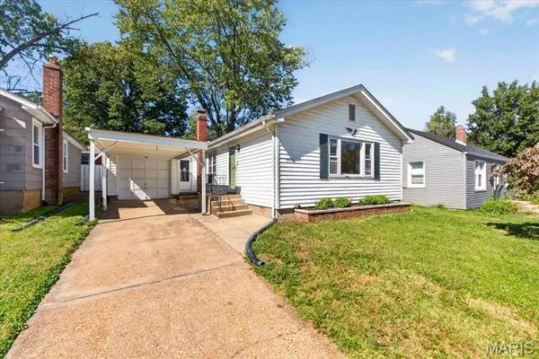 1143 Folger AVE, Kirkwood, MO 63122