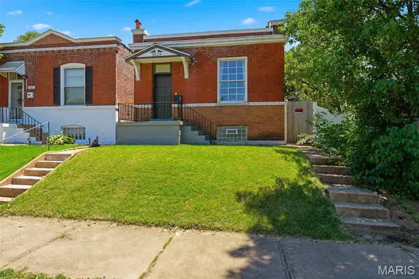 3524 Grace AVE, St Louis, MO 63116