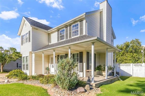610 Marian DR, Dupo, IL 62239
