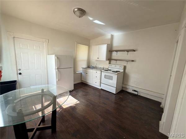 2641 Brannon AVE, St Louis, MO 63139