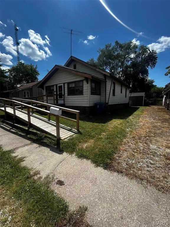 336 Goulding ST, East Alton, IL 62024