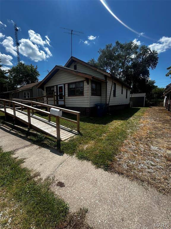 336 Goulding ST, East Alton, IL 62024