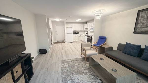 211 E OHIO ST #1114, Chicago, IL 60611