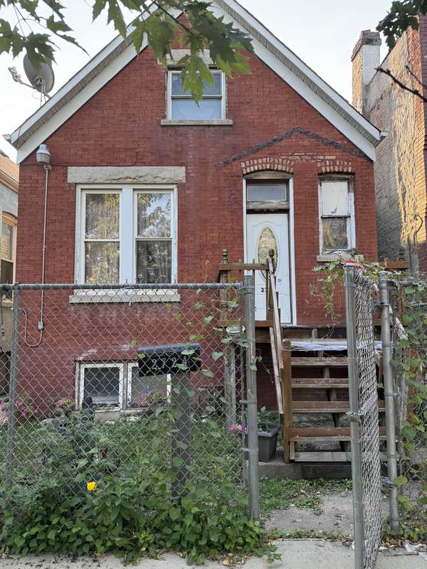 2724 S Troy ST, Chicago, IL 60623