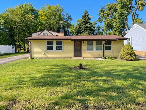 2086 Nimitz DR, Des Plaines, IL 60018