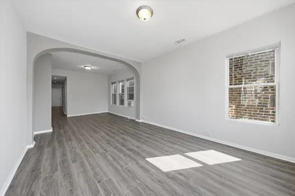 5135 S Wood ST #2, Chicago, IL 60609