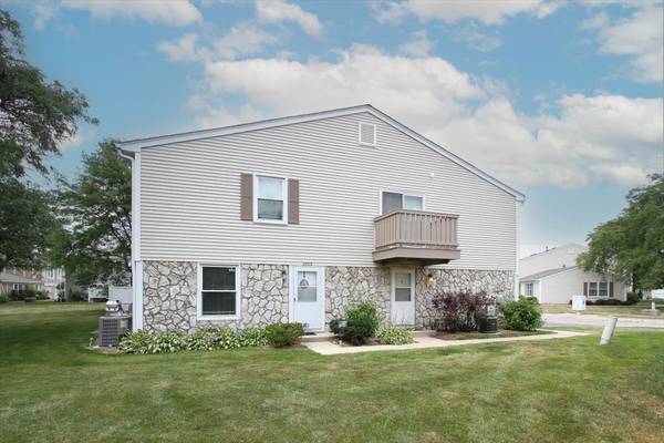 1063 HAMPTON HBR #1063, Schaumburg, IL 60193