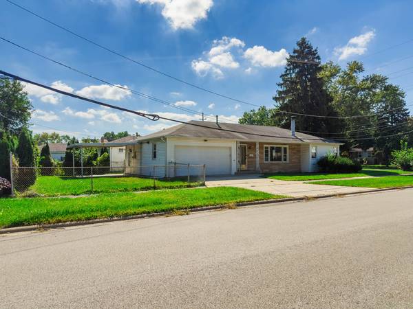 10101 S Kostner AVE, Oak Lawn, IL 60453