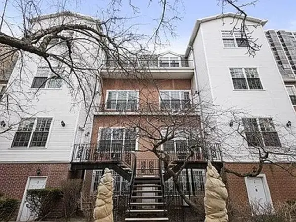 200 W Menomonee ST #14, Chicago, IL 60614