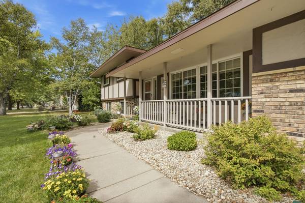 4211 Plaza LN, Saint Cloud, MN 56303