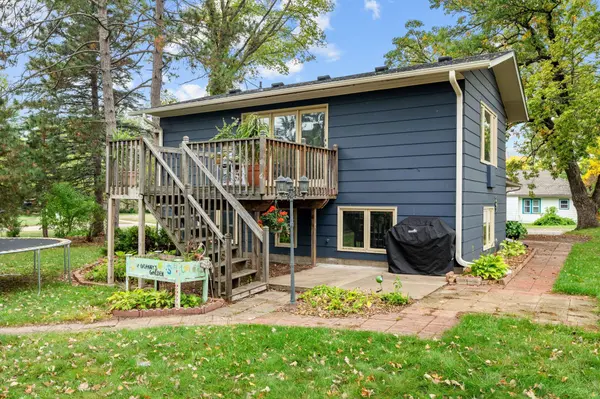412 Garfield AVE, Champlin, MN 55316