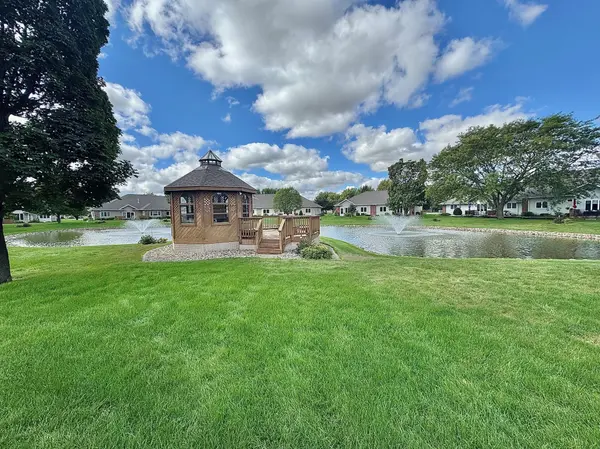 1112 Travis RD, Marshall, MN 56258