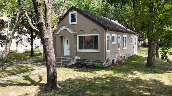 4158 Zane AVE N, Robbinsdale, MN 55422