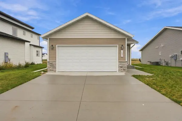 7691 Cub Creek WAY, Horace, ND 58047