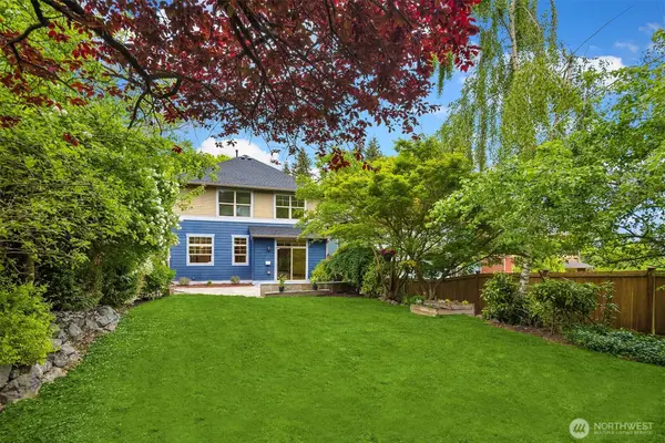 1905 NE 125th ST, Seattle, WA 98125