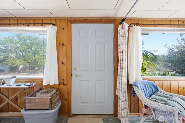 27 Evergreen ST S, Soap Lake, WA 98851