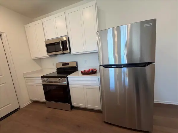 304 Liam DR, Yukon, OK 73099