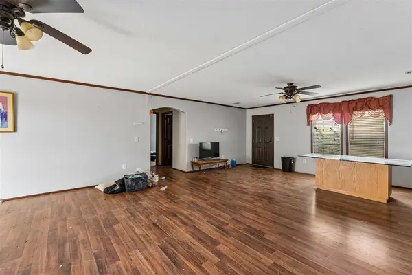 1515 N 14th ST, Guthrie, OK 73044