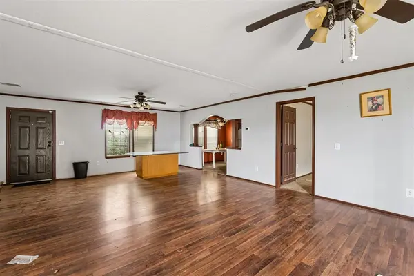 1515 N 14th ST, Guthrie, OK 73044