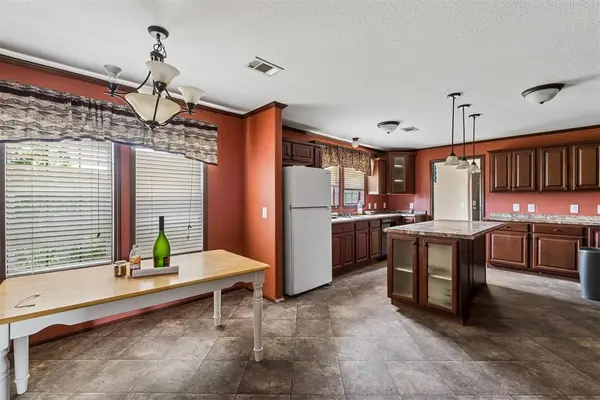 1515 N 14th ST, Guthrie, OK 73044