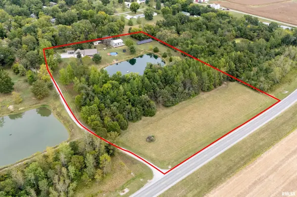8945 State Route 14 HWY, Duquoin, IL 62832
