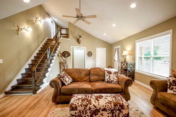 1614 Warner Bridge Rd, Shelbyville, TN 37160