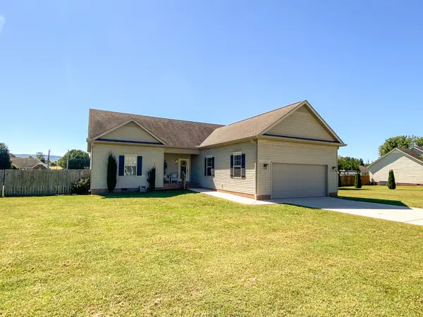 79 Charlotte Dr, Winchester, TN 37398