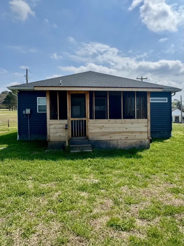 1663 Welcome Valley Road, Benton, TN 37307