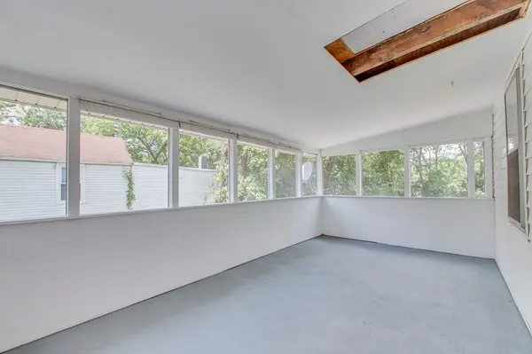 541 Wesley Ave #Top, Nashville, TN 37207