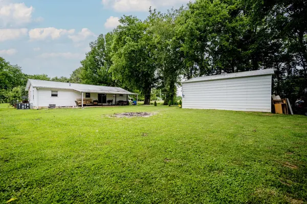 212 Decatur St, Shelbyville, TN 37160
