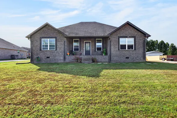 120 Hayden Drake Ln, Lafayette, TN 37083