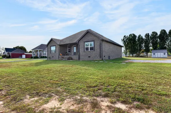 120 Hayden Drake Ln, Lafayette, TN 37083