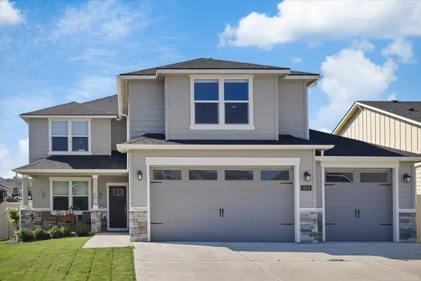 1824 S Donwood St, Greenacres, WA 99016
