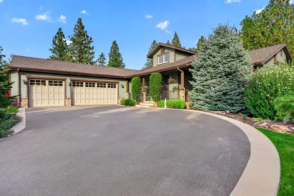724 N Pack Trail Ln, Liberty Lake, WA 99019