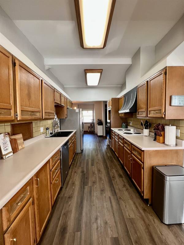 1402 E Madison, Arkansas City, KS 67005