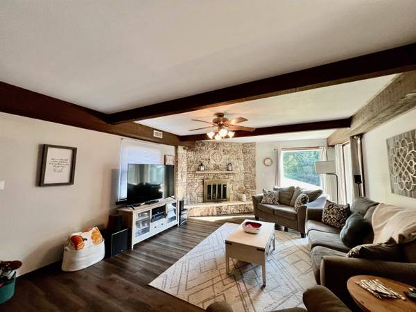 1402 E Madison, Arkansas City, KS 67005