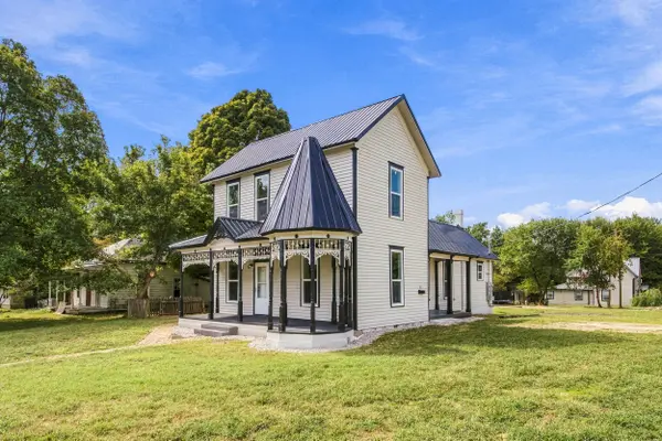 313 N Spruce ST, Pierce City, MO 65723