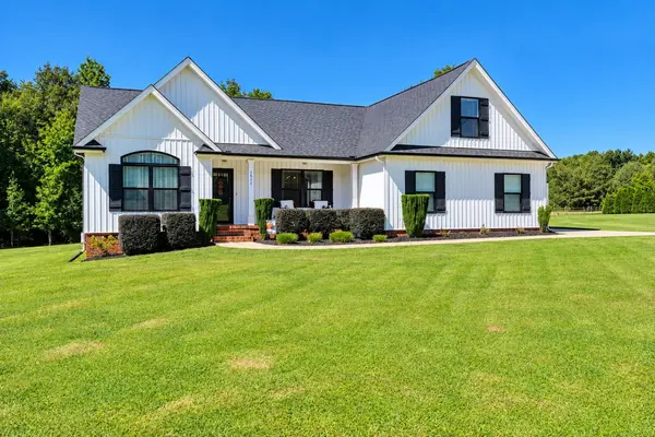 1511 S Green River RD, Gaffney, SC 29341