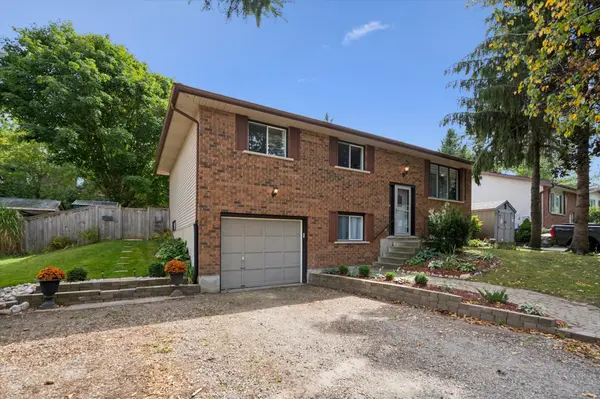 66 Woolwich ST W, Centre Wellington, ON N0B 1S0