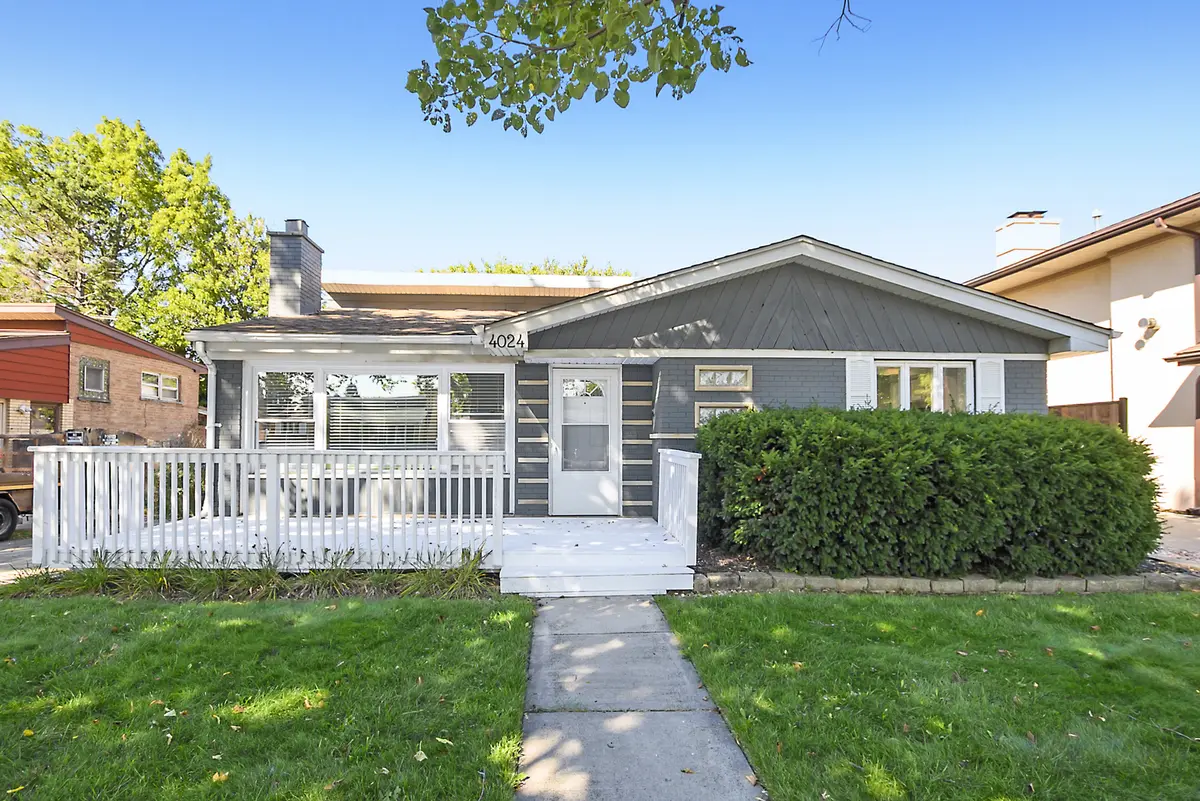 4024 W 106th ST, Oak Lawn, IL 60453
