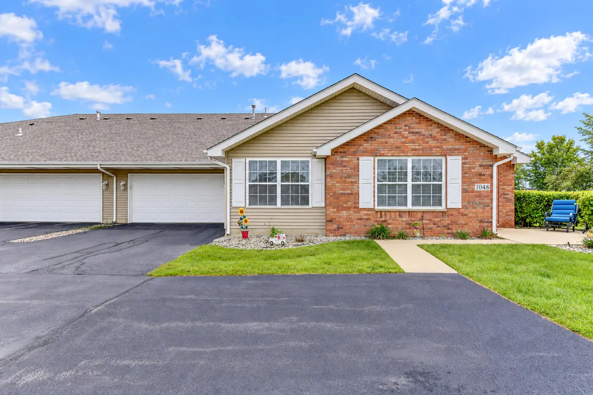 1048 N Woodlawn AVE, Griffith, IN 46319