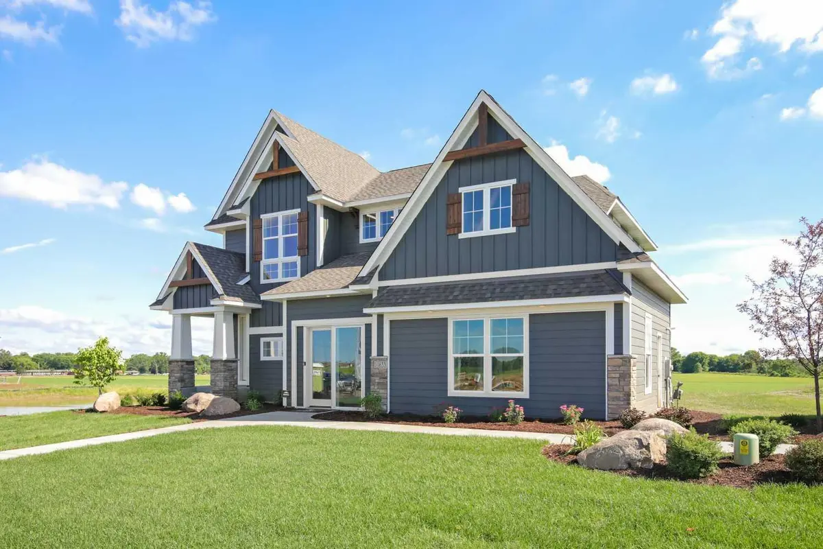 10833 38th TRL N, Lake Elmo, MN 55042