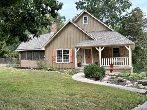 6233 Marion AVE, Kansas City, MO 64133