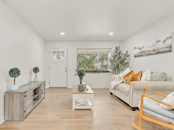 1967 Macon, Aurora, CO 80010