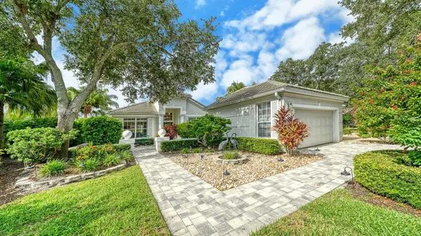 7126 KENSINGTON CT, University Park, FL 34201
