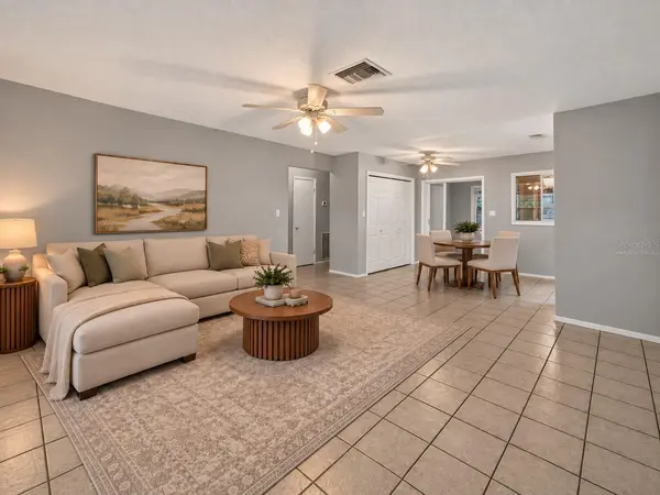1305 ORANGE AVE, Tavares, FL 32778