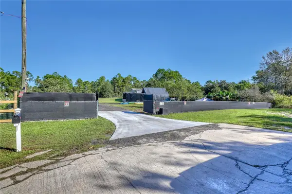 4123 HIDDEN LAKES DR, Mims, FL 32754