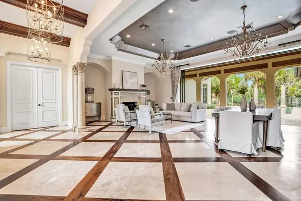 4906 AVIVA GARDEN CT, Windermere, FL 34786