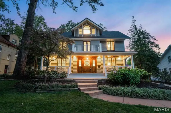 331 S Gore AVE, Webster Groves, MO 63119