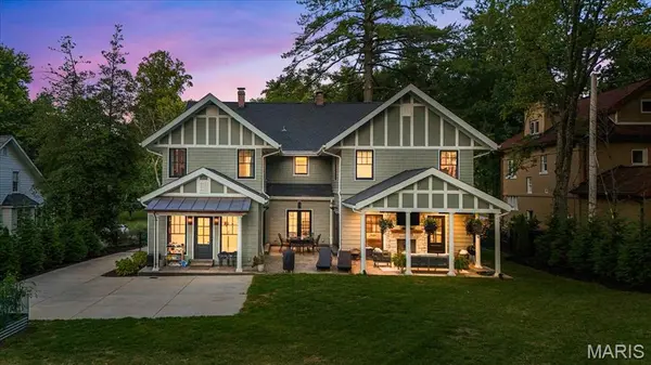 331 S Gore AVE, Webster Groves, MO 63119